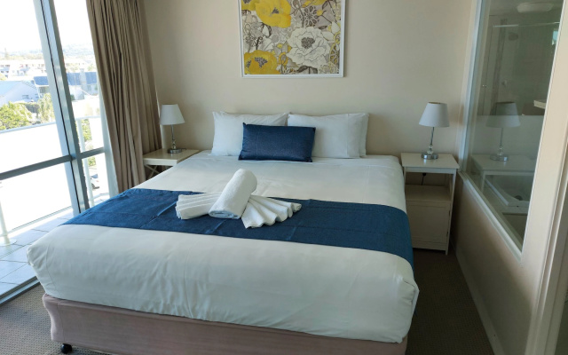 Catalina Resort – Guest Rooms – Maroochydore