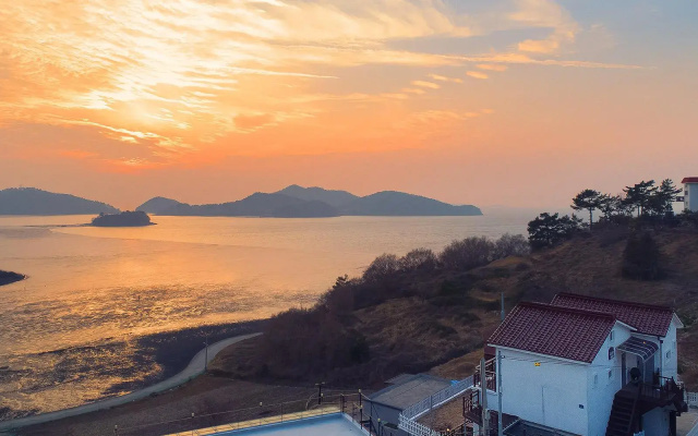 Yeosu Province Pension