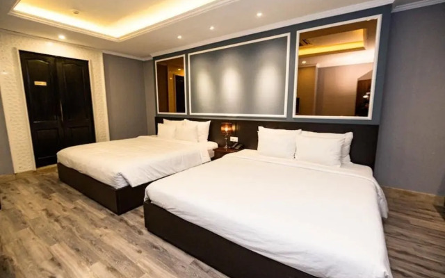 Rising Dragon Haven Hotel