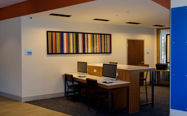 Holiday Inn Express & Suites McKinney - Frisco East by IHG