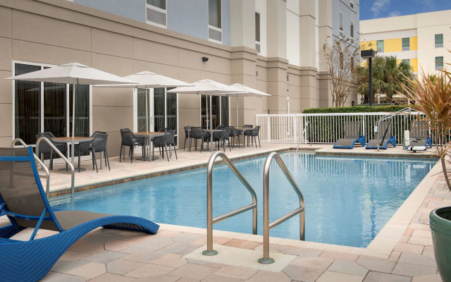 Hampton Inn & Suites Lakeland-South Polk Parkway