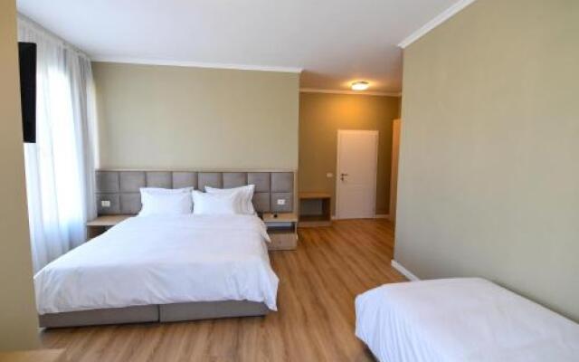 SANTO Hotel