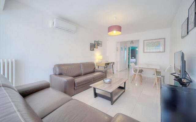 IMMOGROOM - Renovated apartment - Terrace - AC