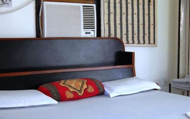 Sai Home Stay Bed and Breakfast