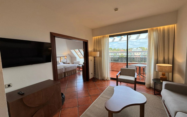 Puerto Antilla Grand Hotel