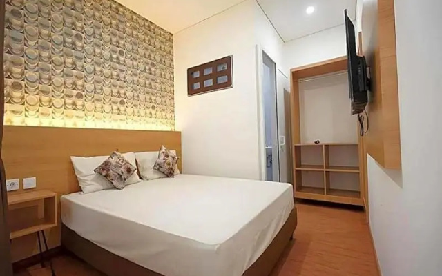 Senayan Suites