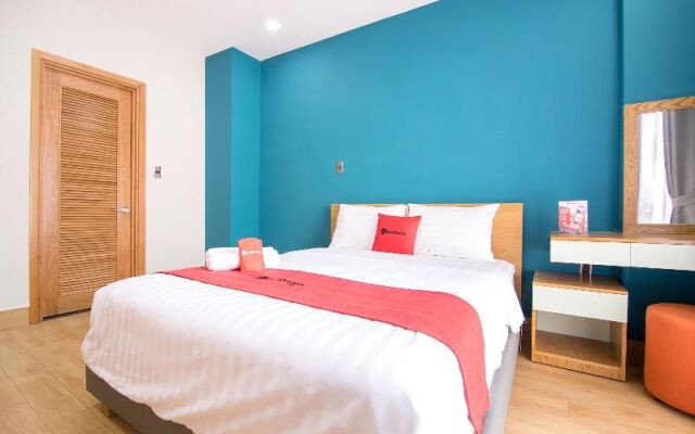 Reddoorz Plus Near Cau Ong Lanh