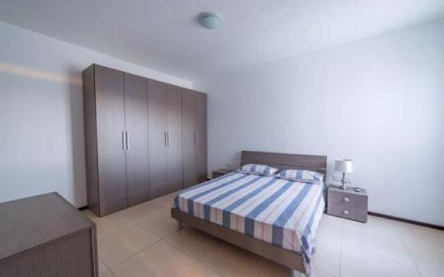 Gzira Homestay