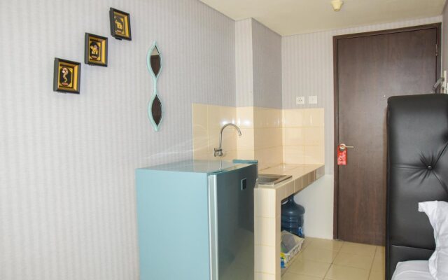 Minimalist Serpong Greenview Apartment