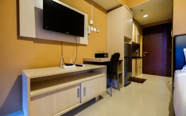 Best Price Studio Room Grand Dhika City Apartment