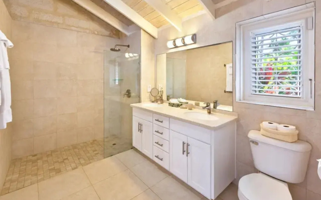 Todmorden by Blue Sky Luxury