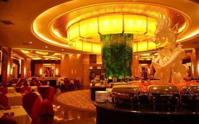 Vaya International Hotel