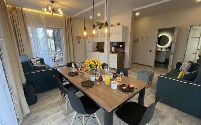 Yousinn (Весенняя 1)