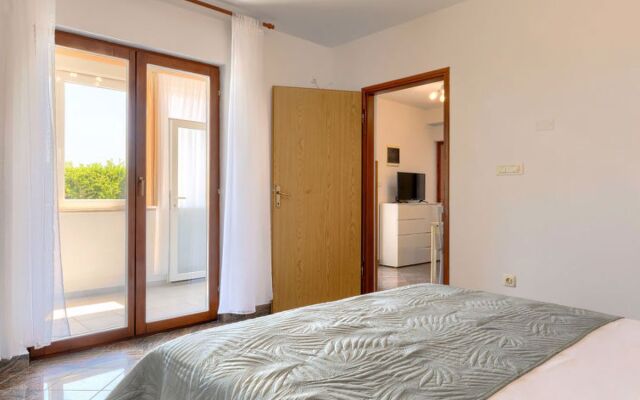 House Goga Labin