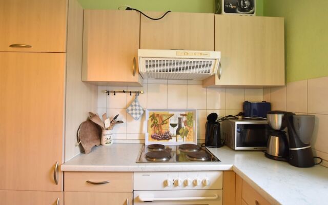 Quaint Apartment near Sea in Boltenhagen