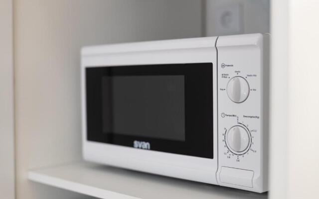 Sweet Flat 4Two in City Center w/ Balcony