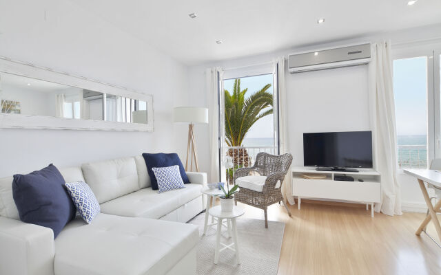 Sitges Group Beach Dreams