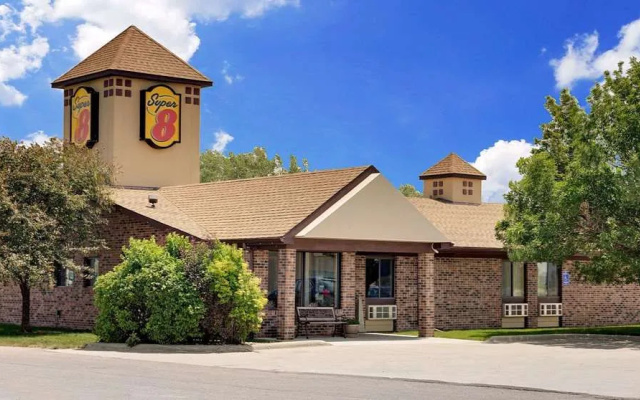 Super 8 Onawa