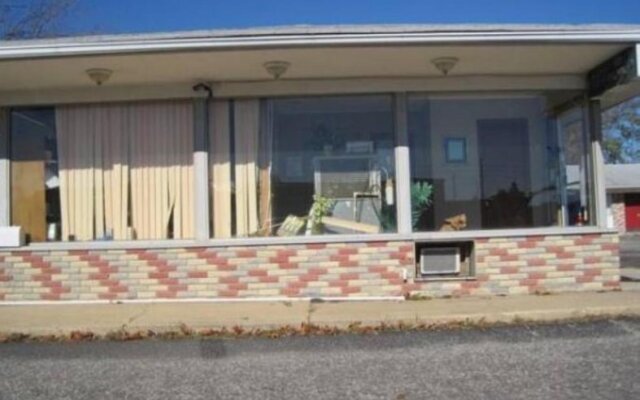 Americana Motel - Toms River