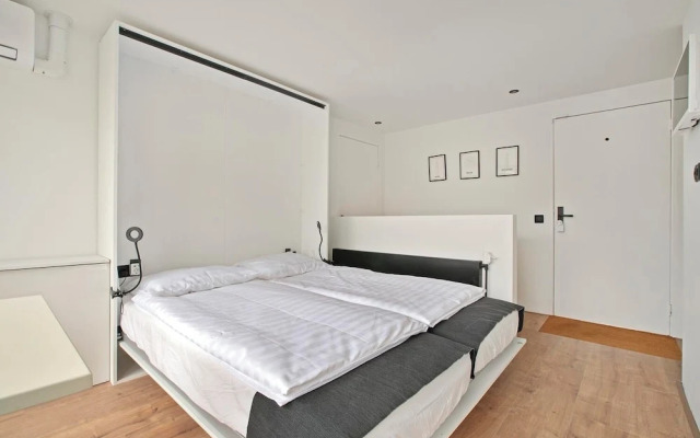 HouseBoat the NEW LAKE