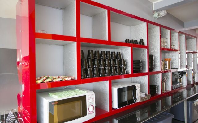 The Rooftop Residence Hostel