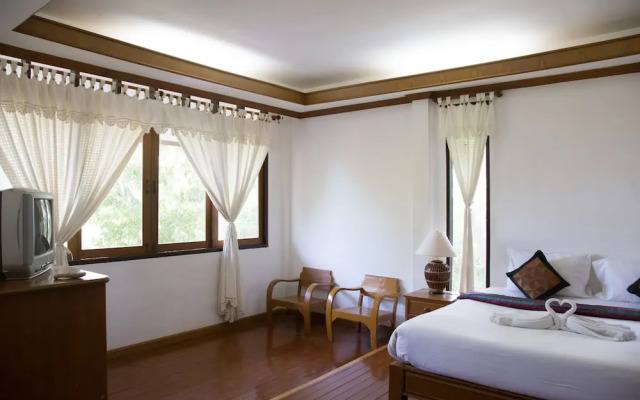 Bay Thani Samui Resort