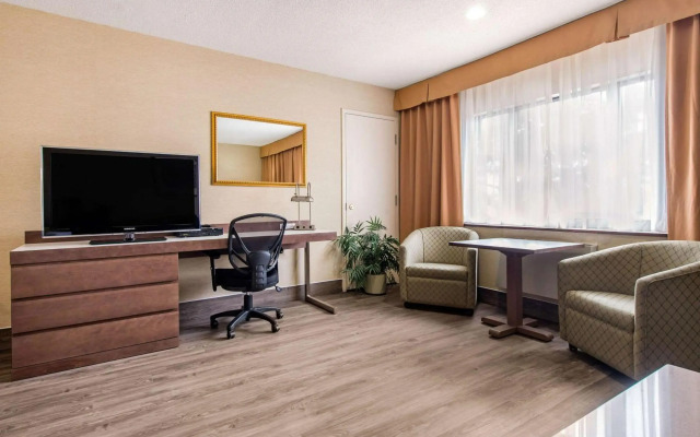 Quality Inn & Suites Gatineau