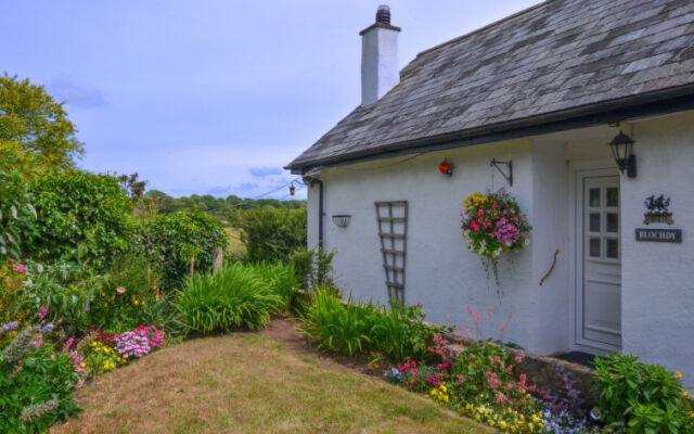 Holiday Home Caernarfon View Cottage