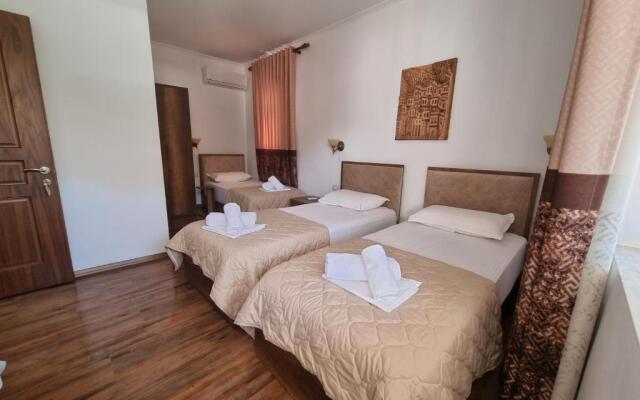 Hotel Vila Twix