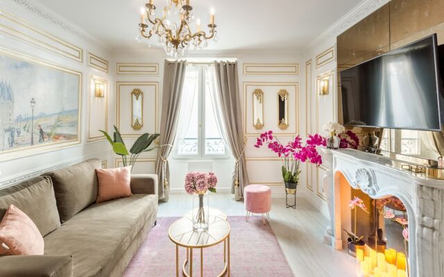 Luxury 2 Bedroom Apartment Eiffel Tower