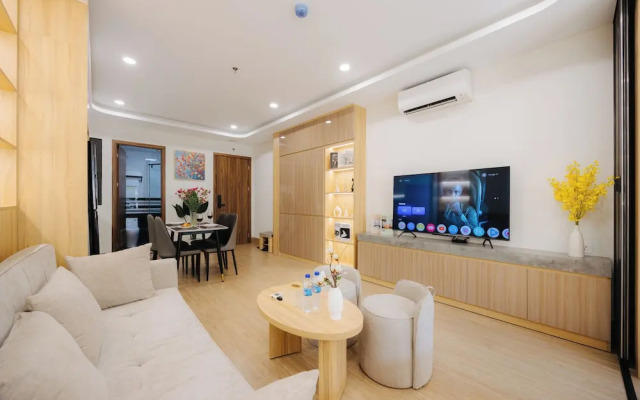 Wisteria Luxury Apartment