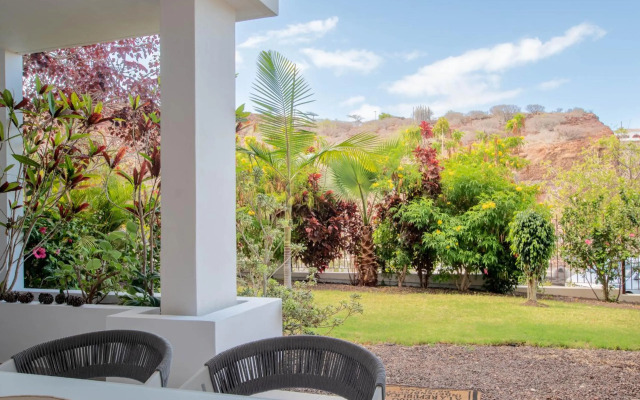 Tinerfe 0-2 DELUXE 1B