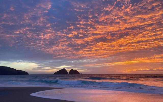 Cosy Classy 2-bed Maisonette, Village nr Newquay