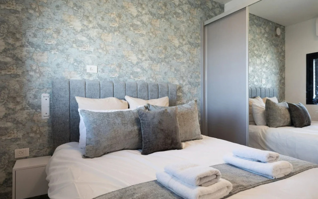 YalaRent sea breeze penthouse