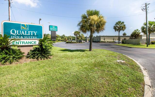 Quality Inn & Suites