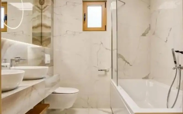 Quercus Residences Apartments