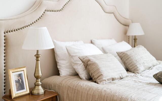 Belle Epoque I, luxury suite 50m to Main Square