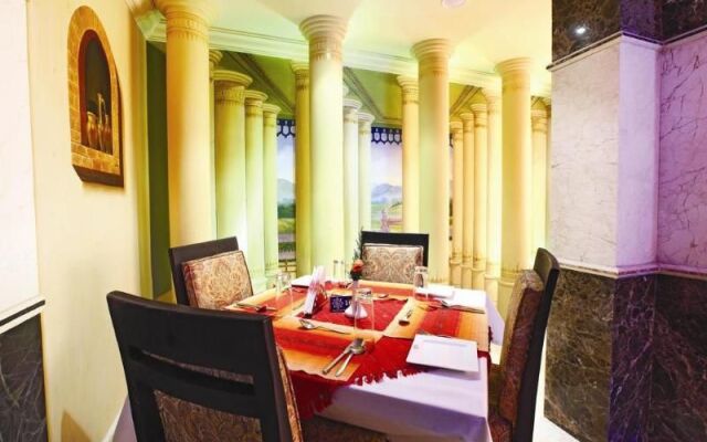 Emarald Hotel Cochin