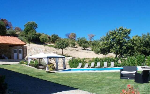 House With 9 Bedrooms in Penedono, With Private Pool, Enclosed Garden