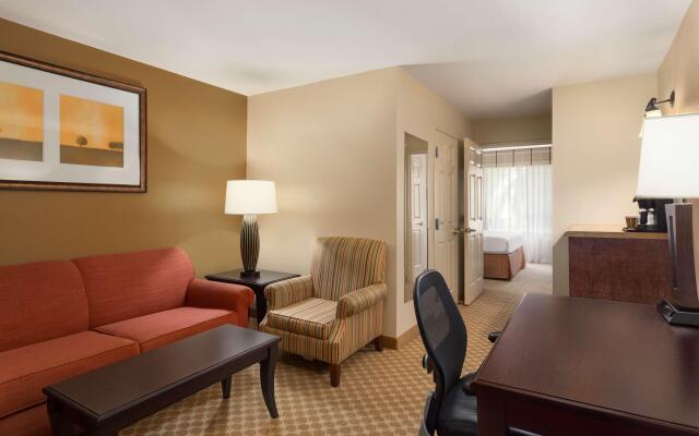 Country Inn & Suites by Radisson, Ontario at Ontario Mills, CA