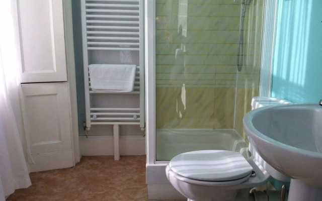 Bonnington Guest House