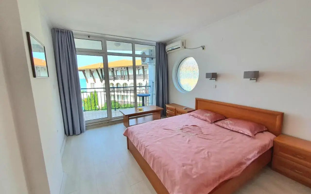 Sveti Vlas Marina Beach B40