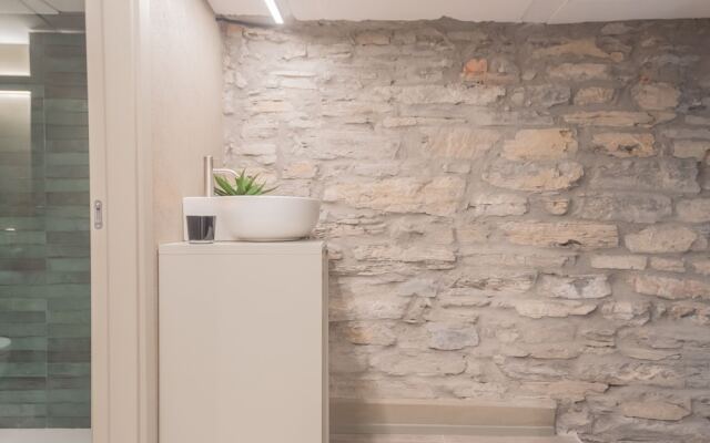 Urio s Castle Suites