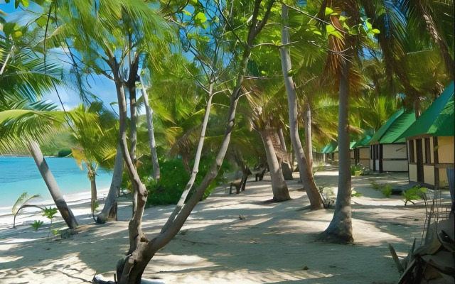 Barefoot Manta Island Resort and Marine Sanctuary