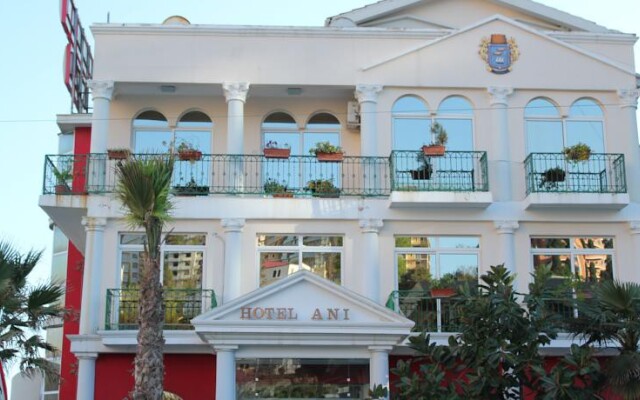 Hotel Ani