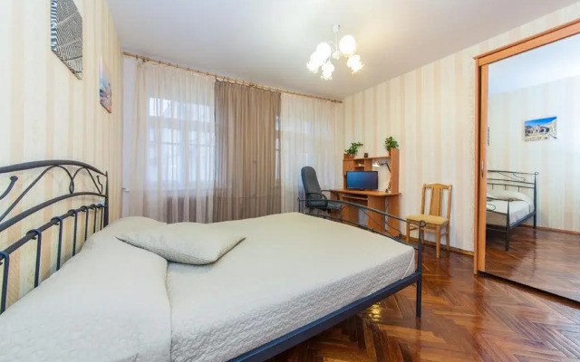 A-RENT On Naberezhnaya Griboedova