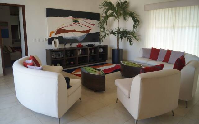 Romantic Zone V399 2 Bedroom