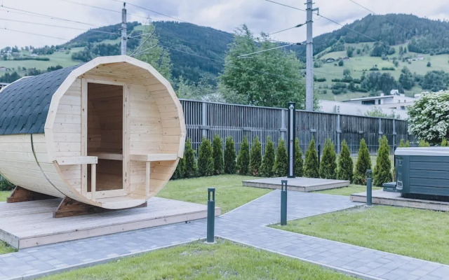 Spa Chalet - Penthouse Lodge