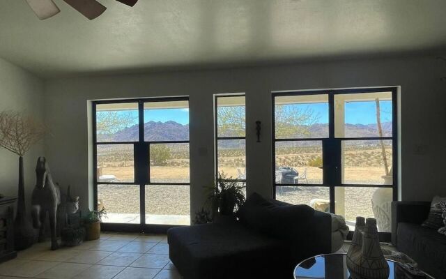 Desert WAY Ranch Oasis Hideaway