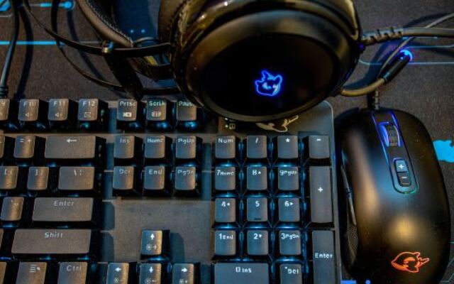 Netfish e-sports Hotel (Shanghai Hongqiao Railway Station)